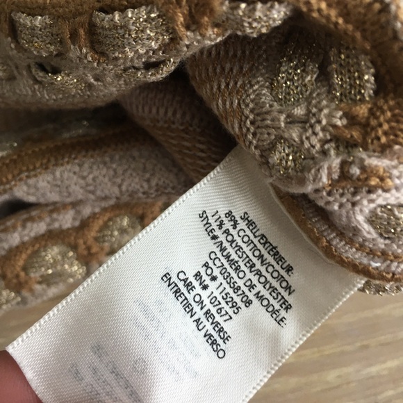 SOLD****ALICE + OLIVIA NWOT Knit Crochet Tank - Picture 5 of 12